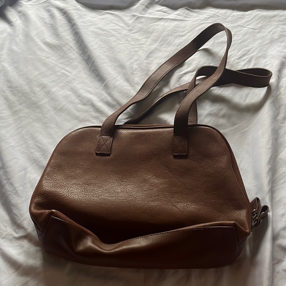 Purse - Picture 1 of 4